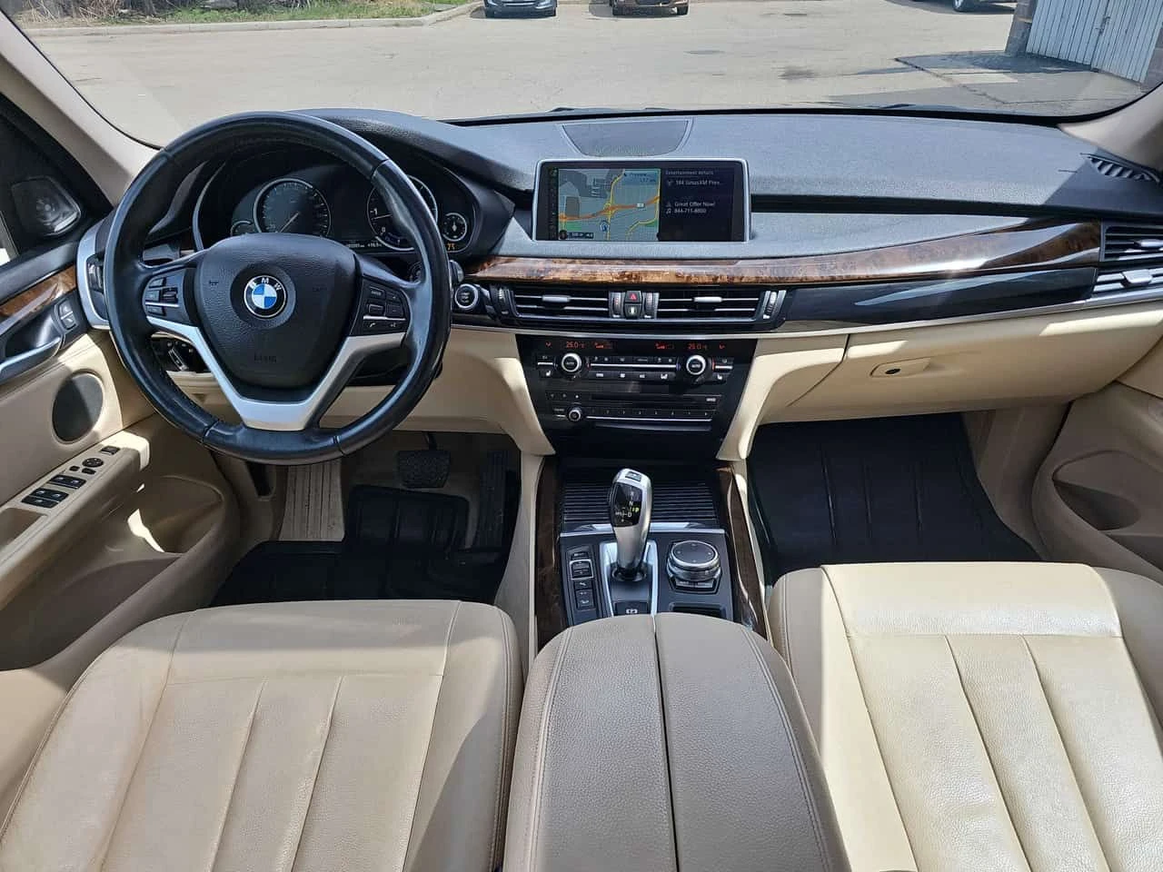 BMW X5 * xDrive35d * ПОДГРЕВИ * H/K * ПАНО * CARFAX, снимка 9 - Автомобили и джипове - 54647801