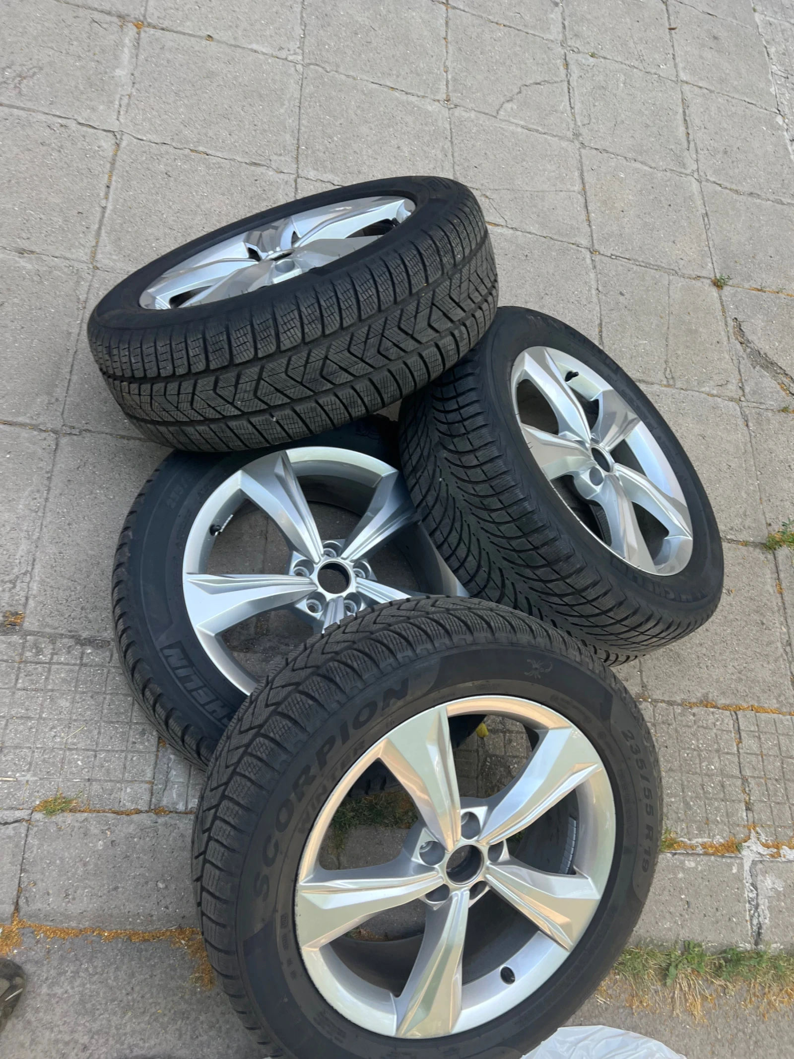 Audi Q5 S line* Pano* Head-Up* Distronic* Kamera , снимка 17 - Автомобили и джипове - 55001514