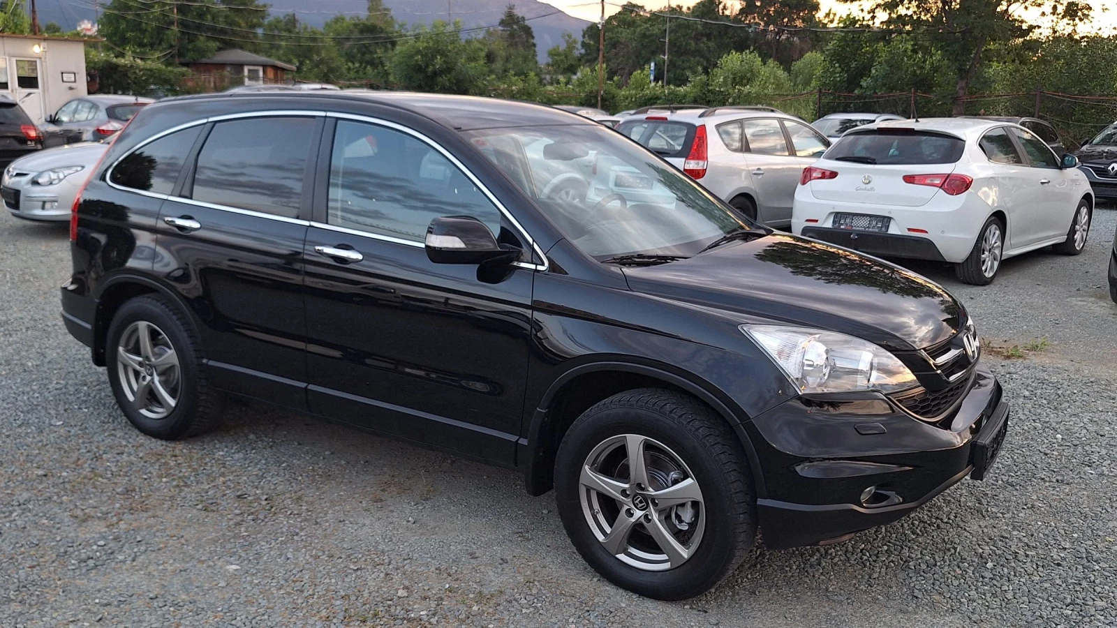 Honda Cr-v 2.0 Facelift-подгрев-ксенон-парктроник, снимка 2 - Автомобили и джипове - 55194526
