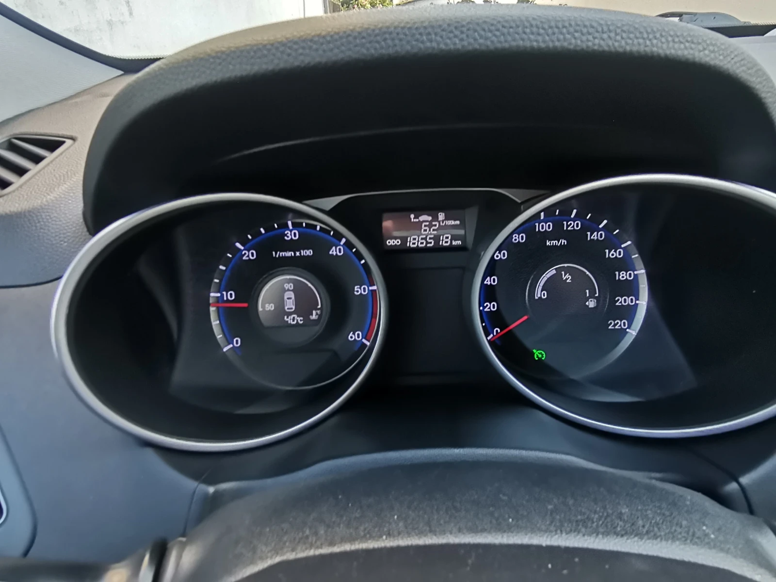 Hyundai IX35 1, 7cdti фейс/панорама, снимка 15 - Автомобили и джипове - 55578161
