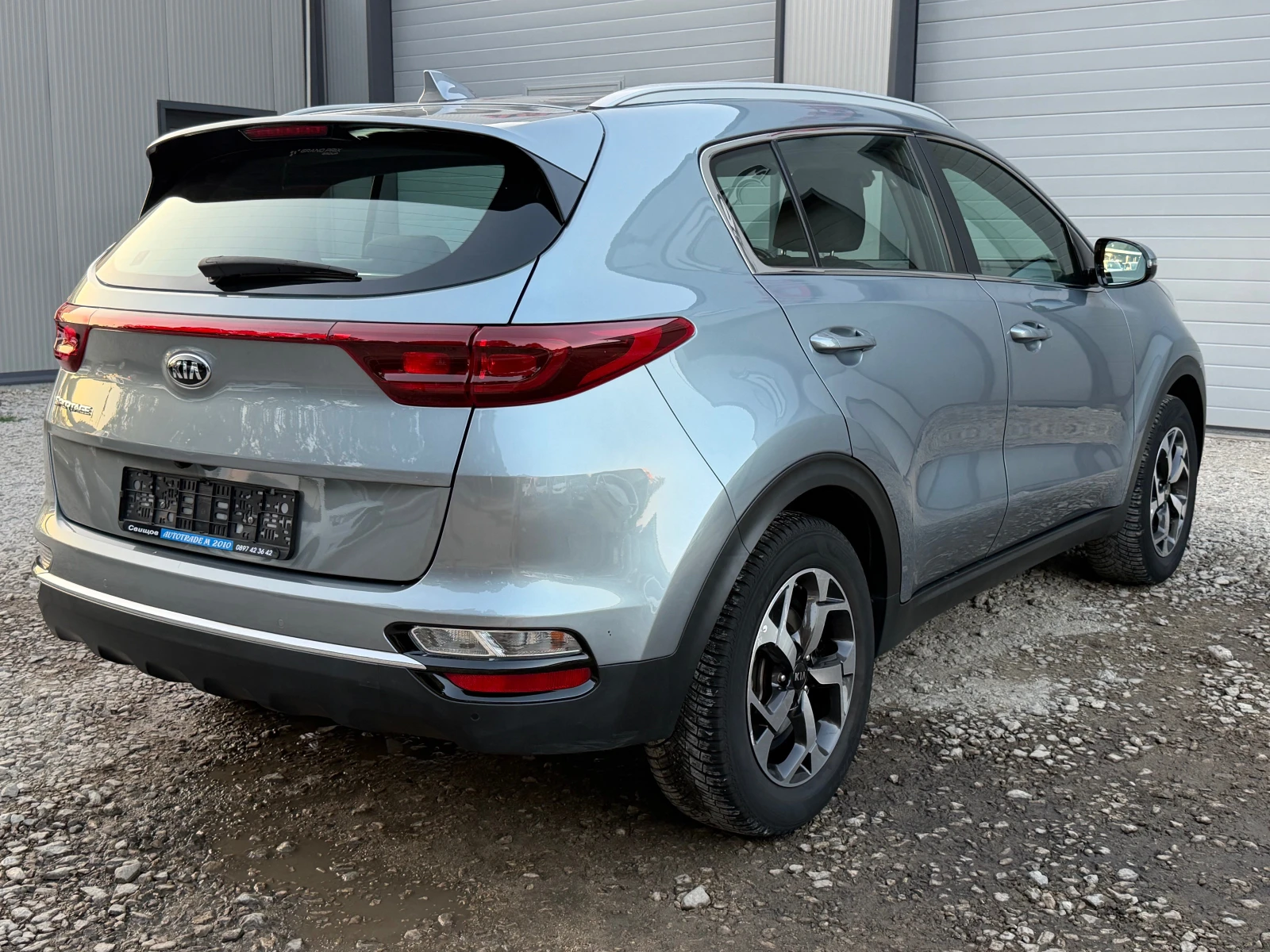 Kia Sportage 1.6CRDI* FACE* AVTOMAT* LED* 10.10.2020, снимка 4 - Автомобили и джипове - 55621890