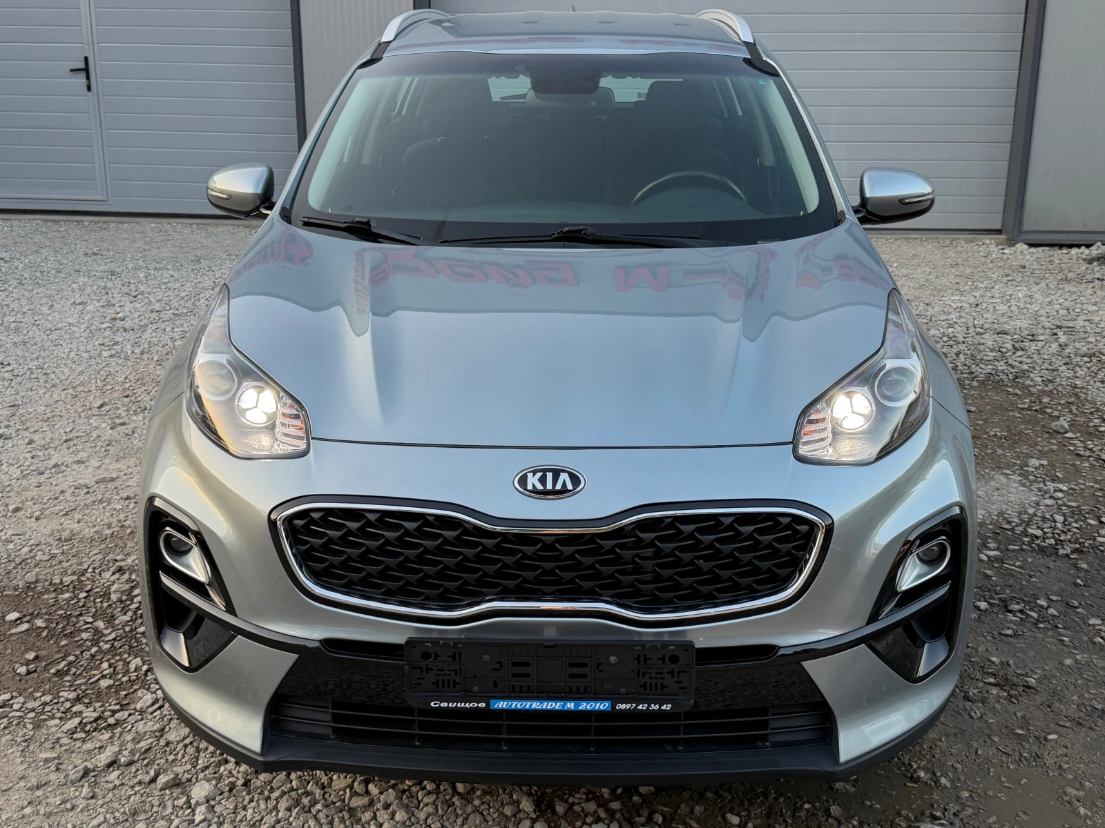 Kia Sportage 1.6CRDI* FACE* AVTOMAT* LED* 10.10.2020, снимка 2 - Автомобили и джипове - 55621890