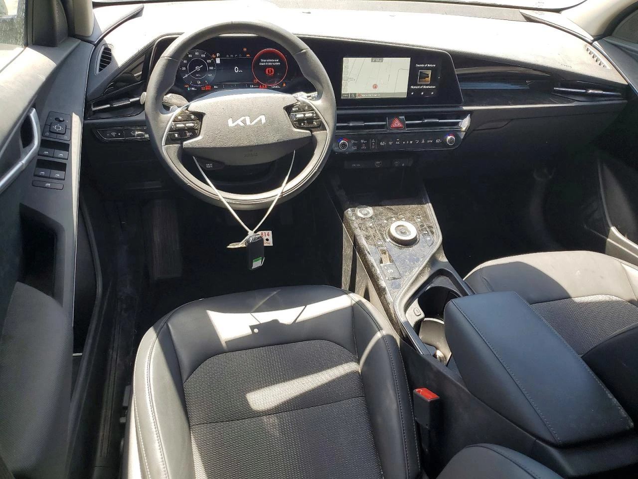 Kia Niro Wind, снимка 8 - Автомобили и джипове - 55756030