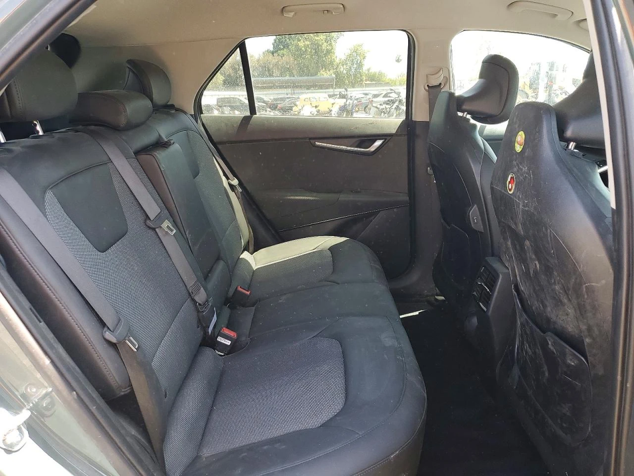 Kia Niro Wind, снимка 11 - Автомобили и джипове - 55756030