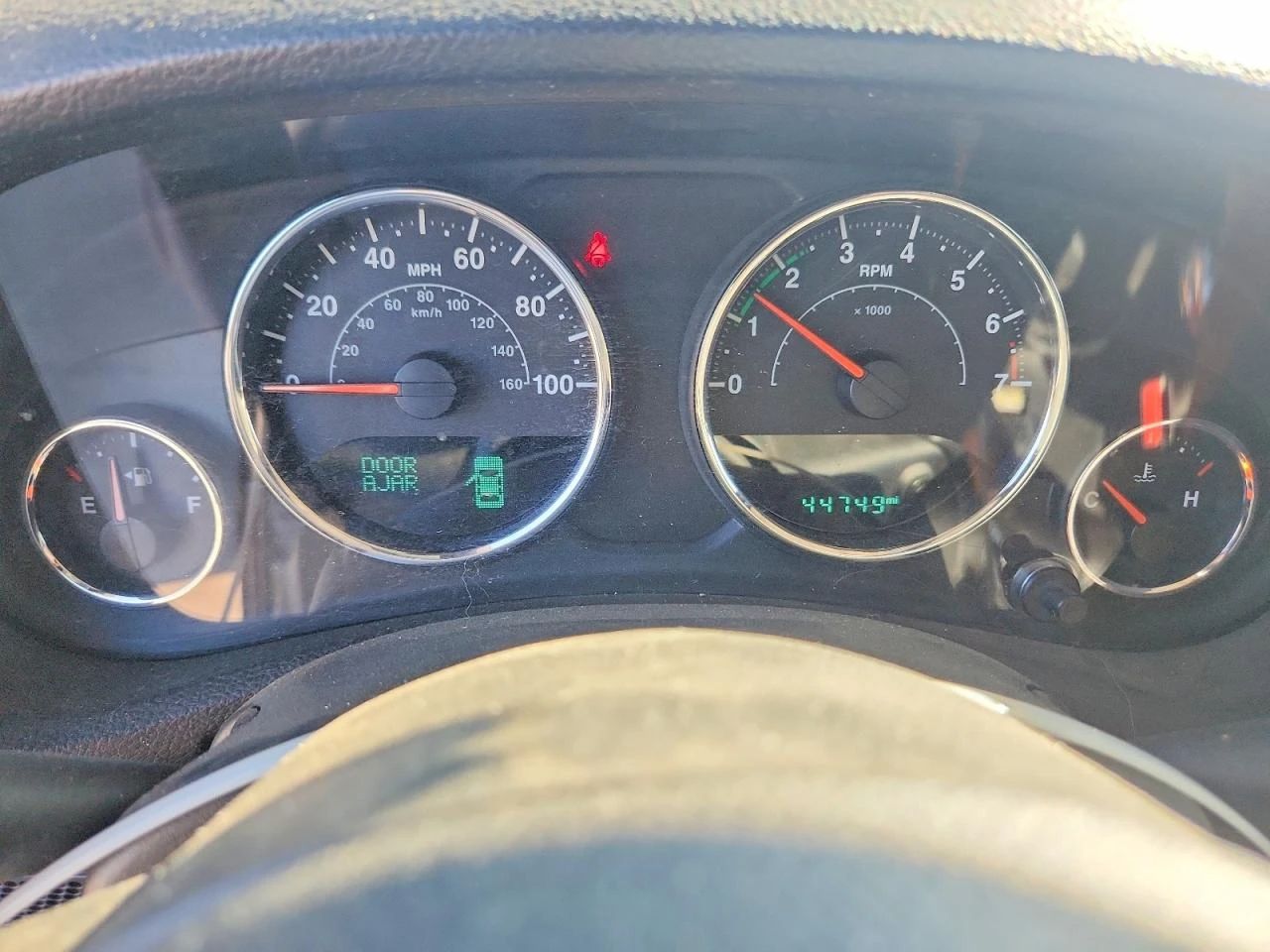 Jeep Wrangler 3.6l Unlimited Sahara, снимка 9 - Автомобили и джипове - 55877793
