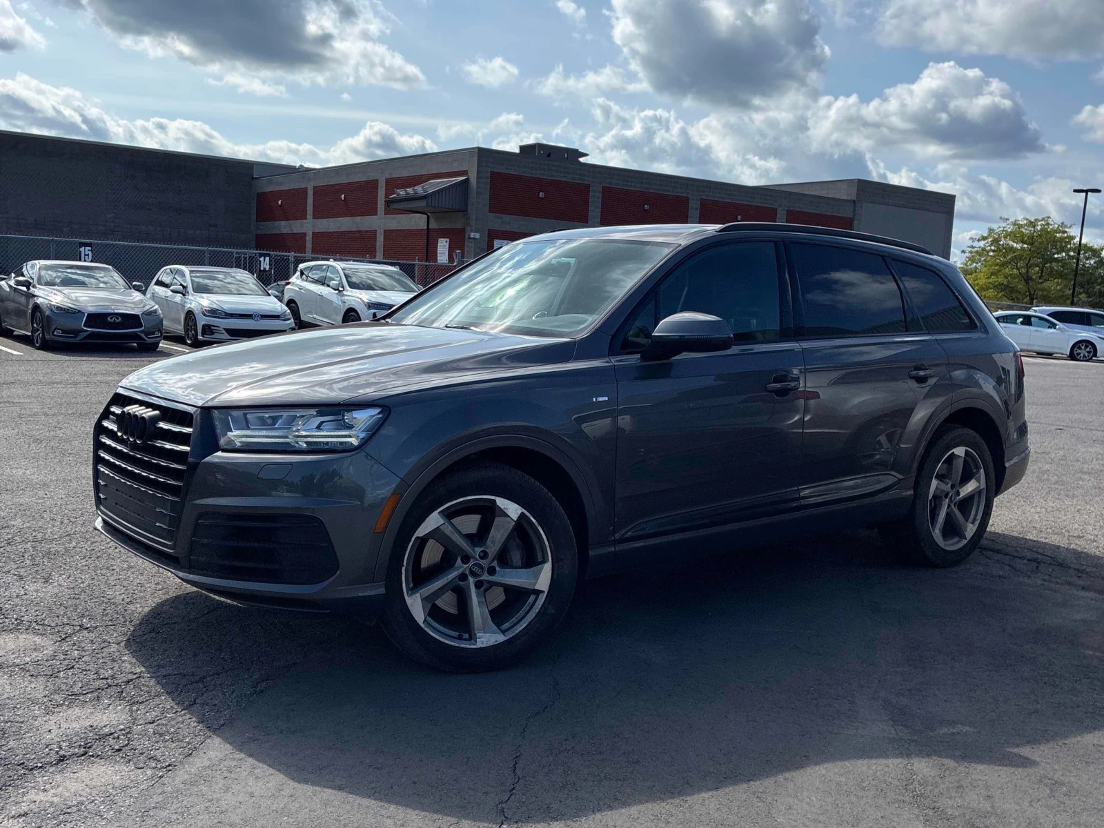Audi Q7 * Technik * CARFAX * ЦЕНА ДО БГ, снимка 2 - Автомобили и джипове - 56021690
