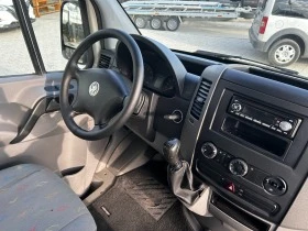 VW Crafter 2.5TDI L2H1 Клима 6-местен, снимка 8