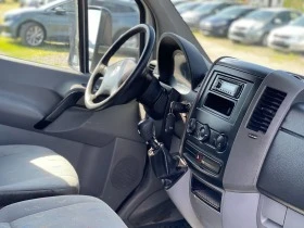 VW Crafter 2.5TDi Италия / Климатик / Фургон, снимка 11