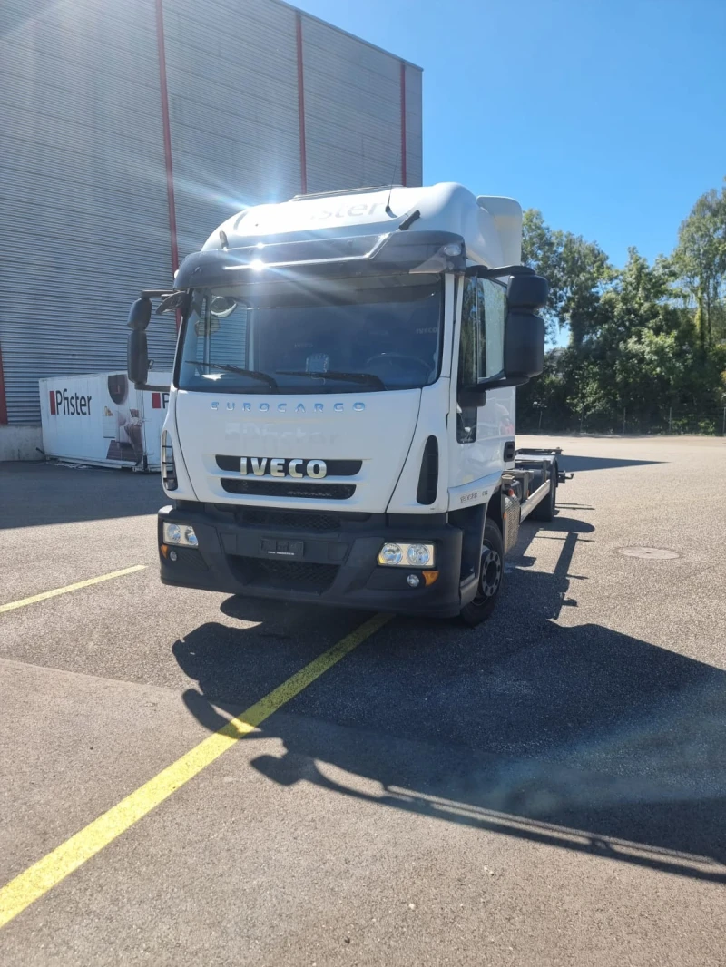 Iveco 120 E 28 -Контейнеровоз, снимка 4 - Камиони - 51682568