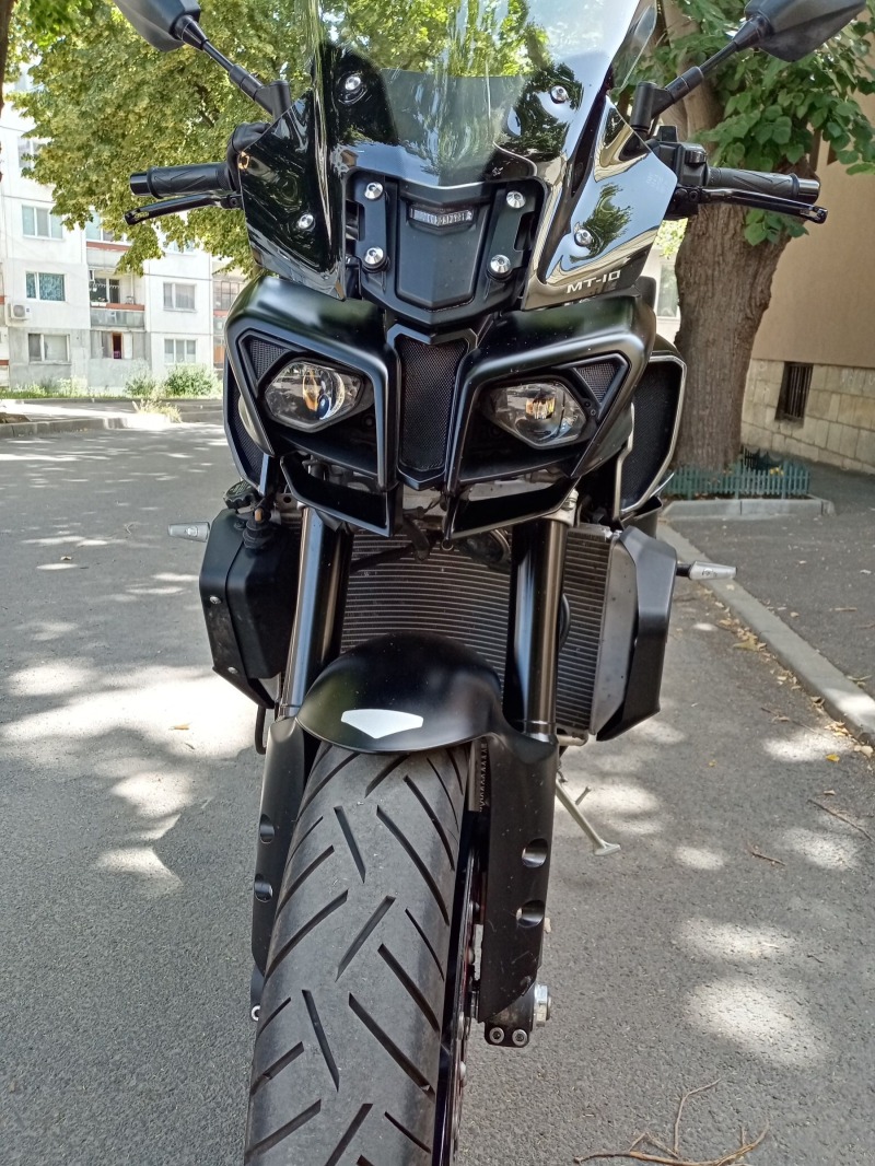 Yamaha Mt-10 Като нов, реални км сервизна история!!! , снимка 1 - Мотоциклети и мототехника - 46168624
