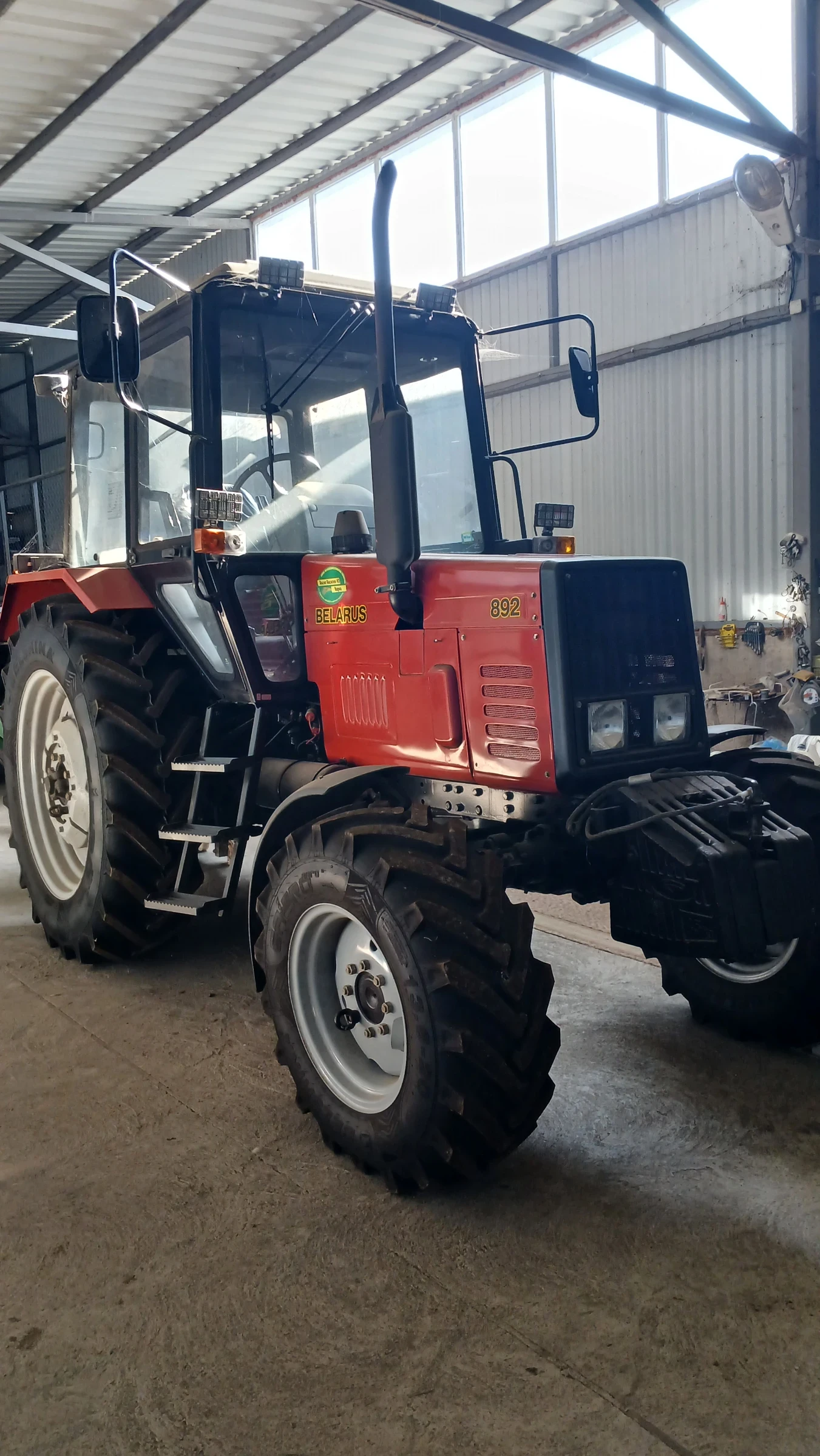 Трактор Беларус 892, снимка 1