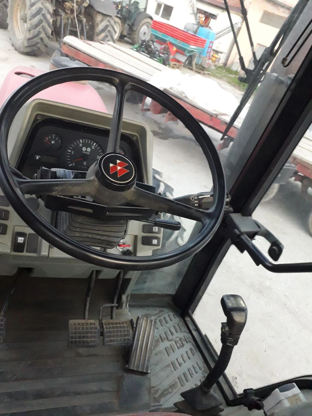 ������� Massey 6180 | Mobile.bg � ����������� 12