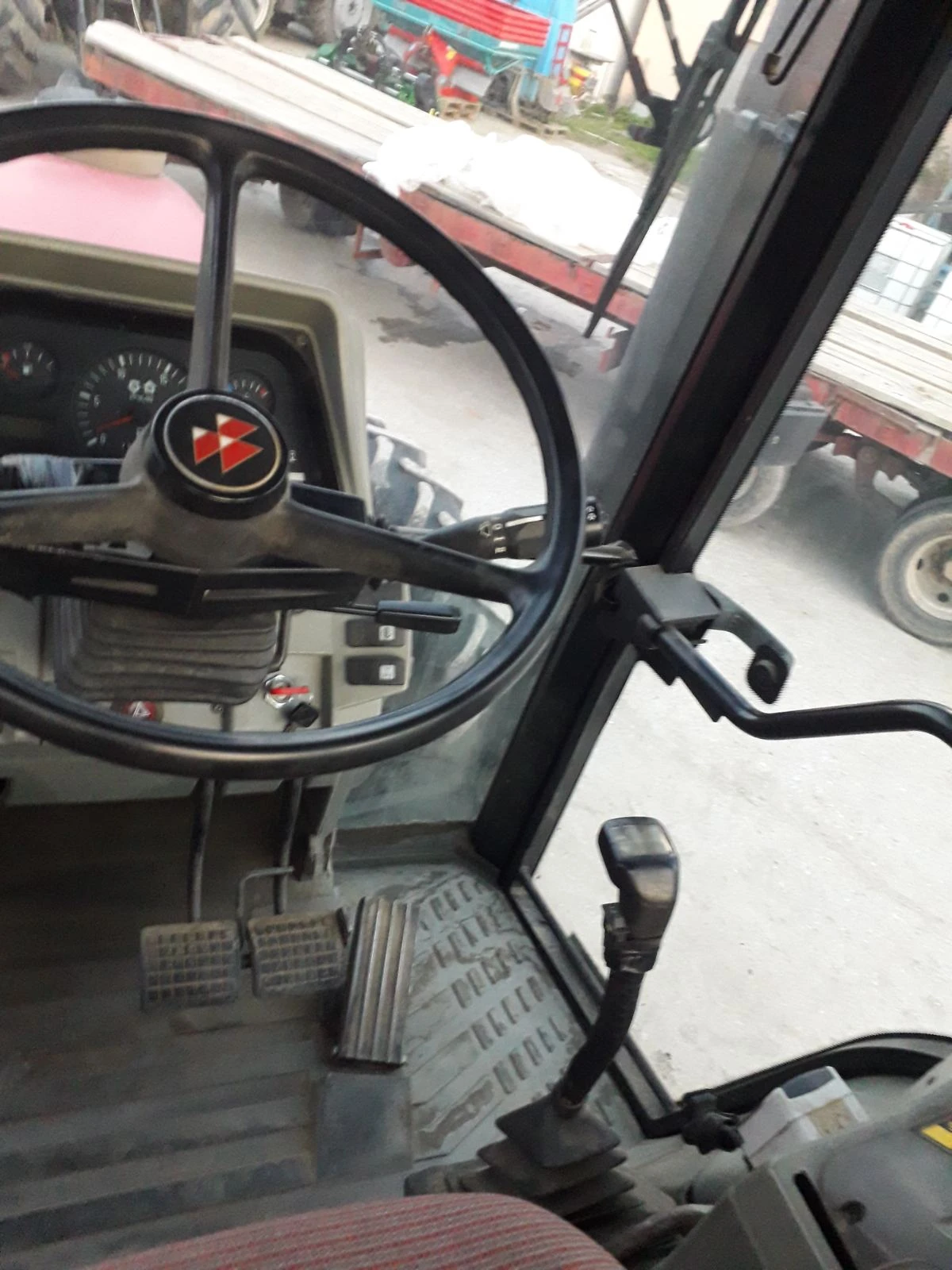 Трактор Massey 6180 - изображение 8