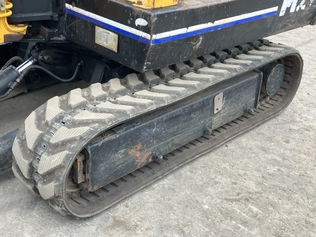 Багер Hitachi Hanix H27 * ОЧАКВАН 22.12.2026!!!, снимка 6 - Индустриална техника - 56004218