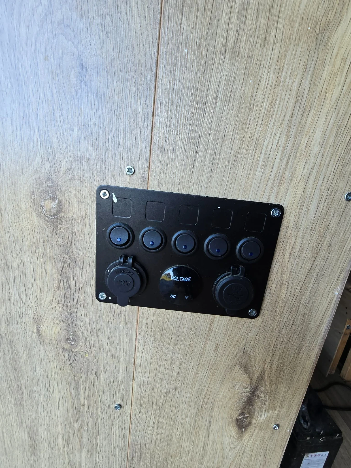 Кемпер VW Krafter, снимка 8 - Каравани и кемпери - 54360000