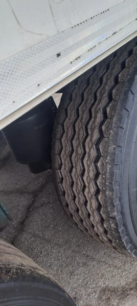 За камион Други Хладилно полуремарке, снимка 4 - Ремаркета - 52948459