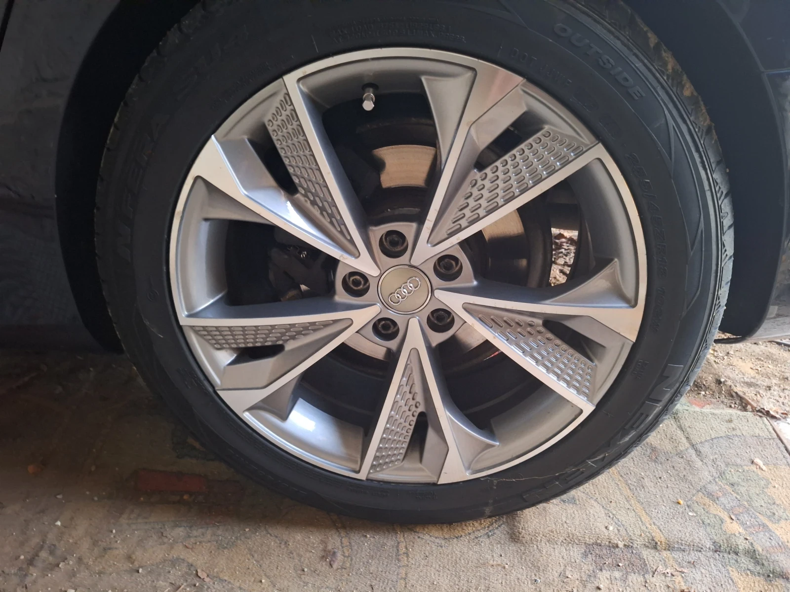 ���� � ������ 195/45R18 | Mobile.bg � ����������� 1