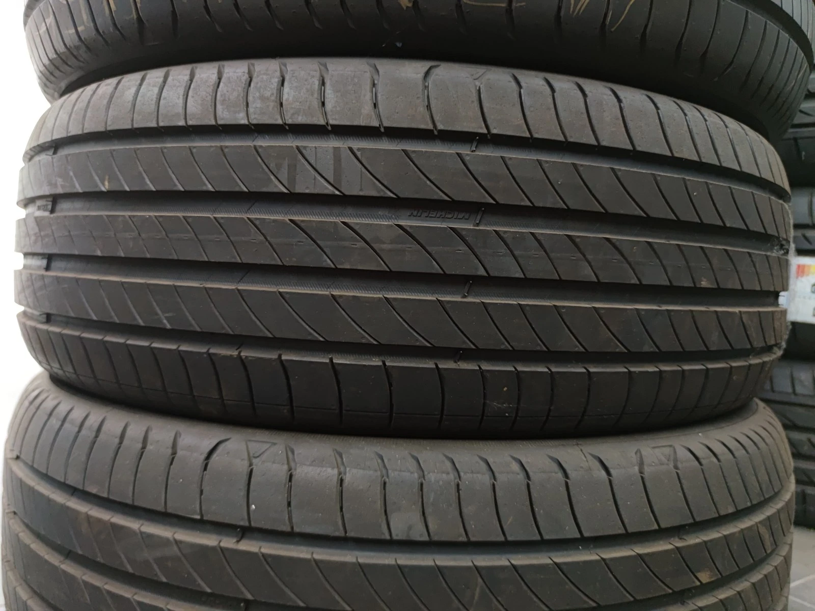 ���� 205/55R19 | Mobile.bg � ����������� 3
