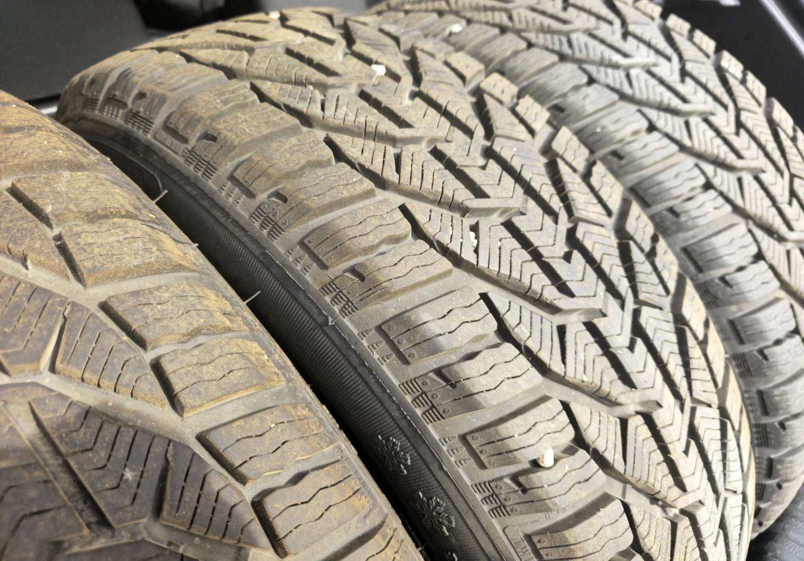 Гуми с джанти 215/55R18, снимка 3 - Гуми и джанти - 56717896