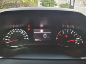 Peugeot 208 1.2 PureTech, снимка 9