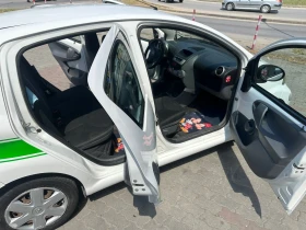 Обява за продажба на Toyota Aygo 1.0i ~3 600 лв. - изображение 6