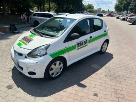 Обява за продажба на Toyota Aygo 1.0i ~3 600 лв. - изображение 1