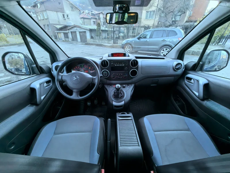 Citroen Berlingo 1.6HDI XTR, снимка 13 - Автомобили и джипове - 48088991