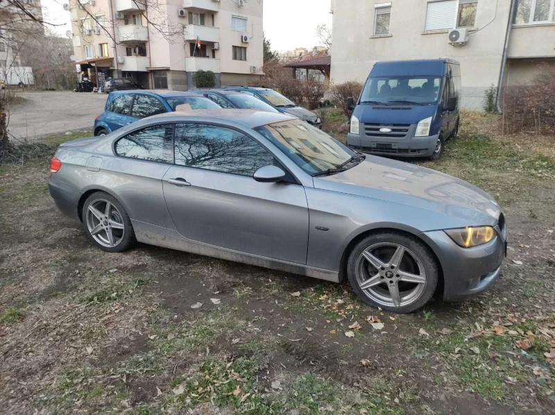 BMW 320, снимка 2 - Автомобили и джипове - 48158120