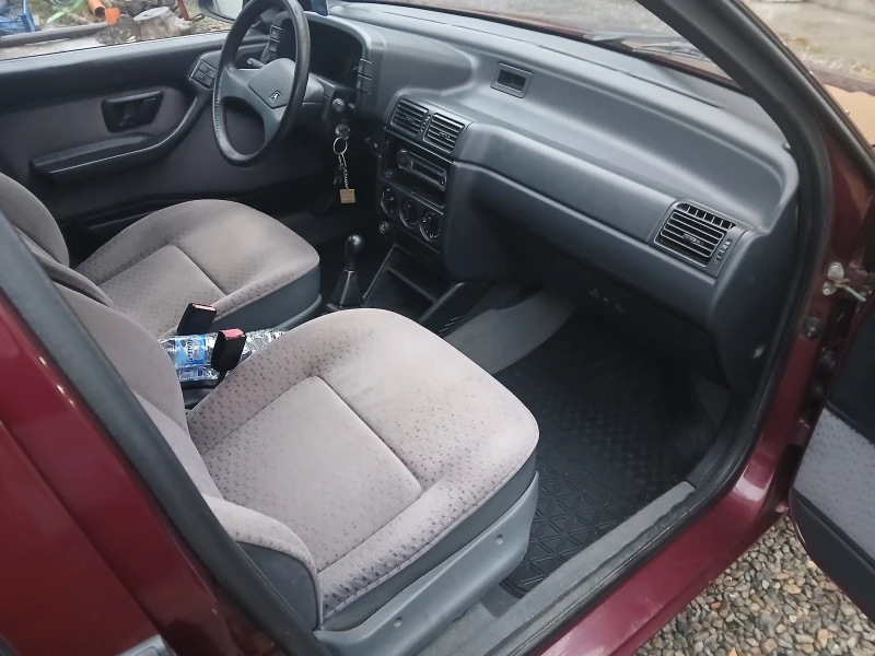 Citroen Zx 1.4 клима  уникат , снимка 13 - Автомобили и джипове - 48258759