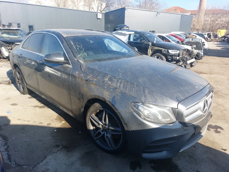 Mercedes-Benz E 220 d W213 AMG на реални 68 000км, снимка 4 - Автомобили и джипове - 48958821