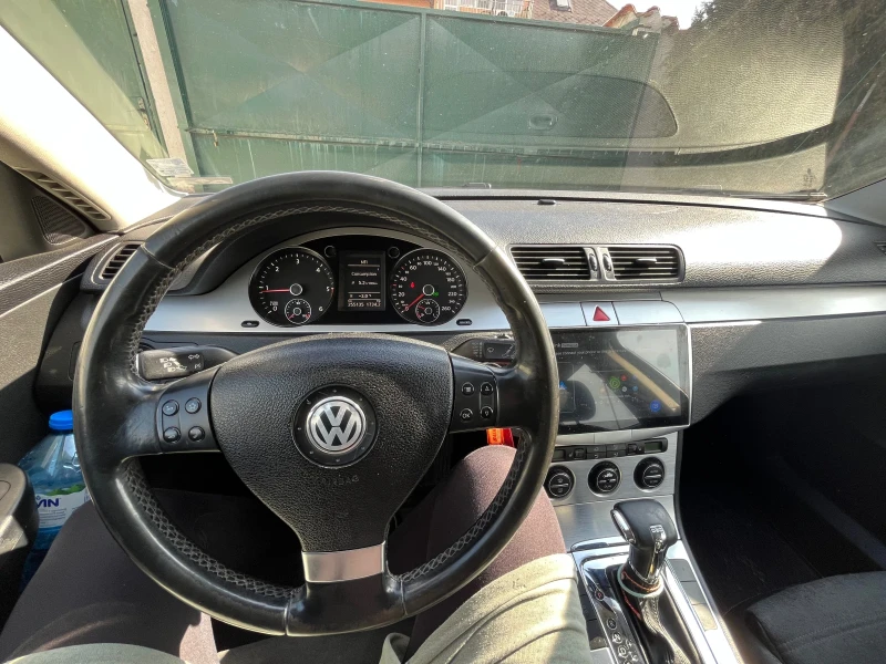 VW Passat, снимка 15 - Автомобили и джипове - 49059137