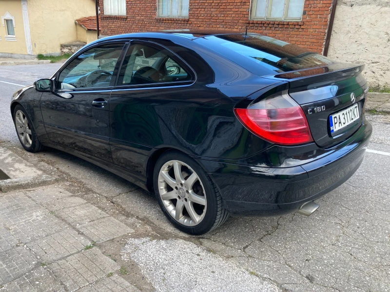 Mercedes-Benz C 180 Компресор, снимка 2 - Автомобили и джипове - 49536285