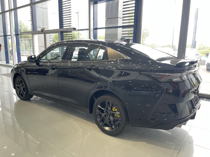 DONGFENG Shine E3, снимка 3 - Автомобили и джипове - 52654738