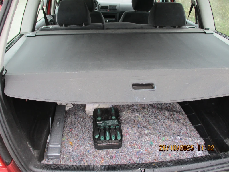 VW Golf, снимка 7 - Автомобили и джипове - 52200204