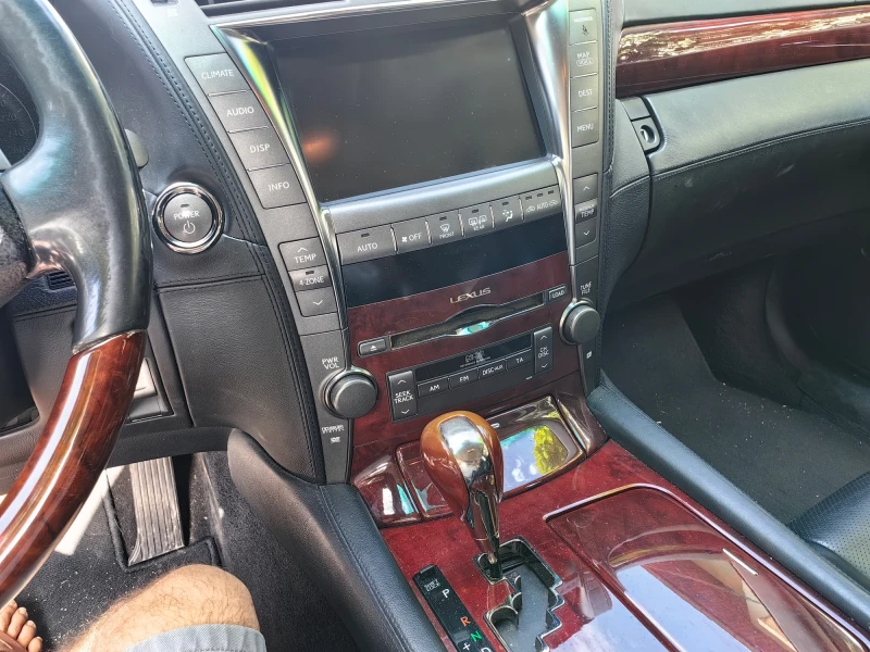 Lexus LS 600 HL, снимка 5 - Автомобили и джипове - 52815739