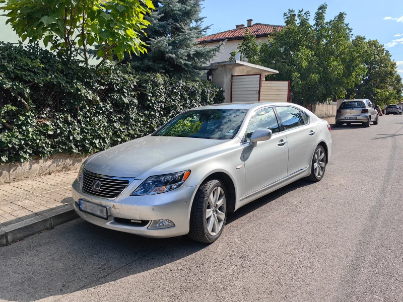 Lexus LS 600 HL, снимка 6 - Автомобили и джипове - 52815739