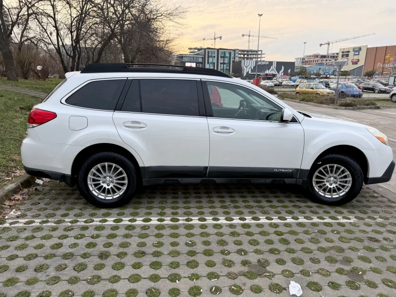 Subaru Outback Limited, снимка 2 - Автомобили и джипове - 53181955