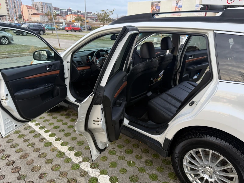 Subaru Outback Limited, снимка 9 - Автомобили и джипове - 53181955