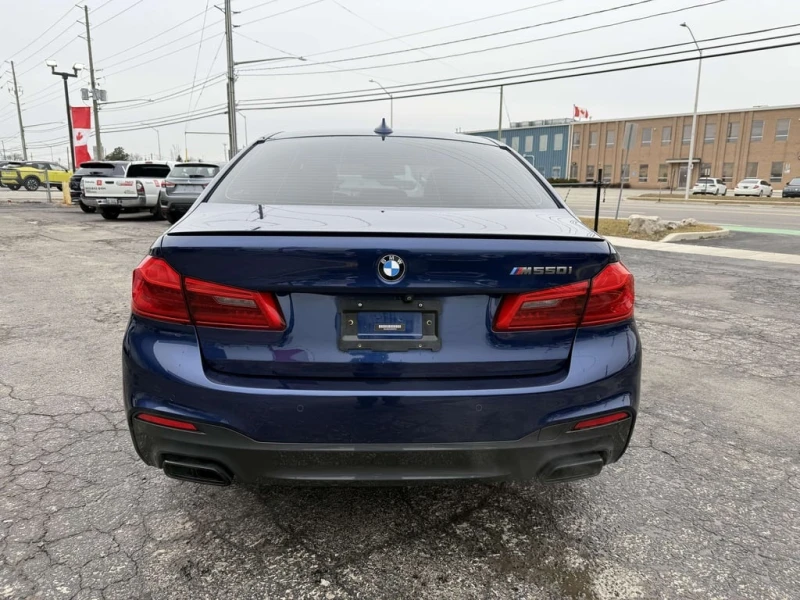 BMW 550 * xDrive * CARFAX * ФИКСИРАНА ЦЕНА, снимка 8 - Автомобили и джипове - 53194563
