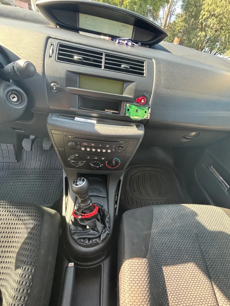 Citroen C4, снимка 7 - Автомобили и джипове - 53342561