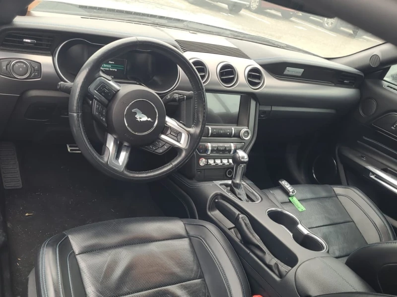 Ford Mustang * GT PREMIUM * CARFAX * БЕЗ ПЪРВОНАЧАЛНА ВНОСКА, снимка 11 - Автомобили и джипове - 53362957