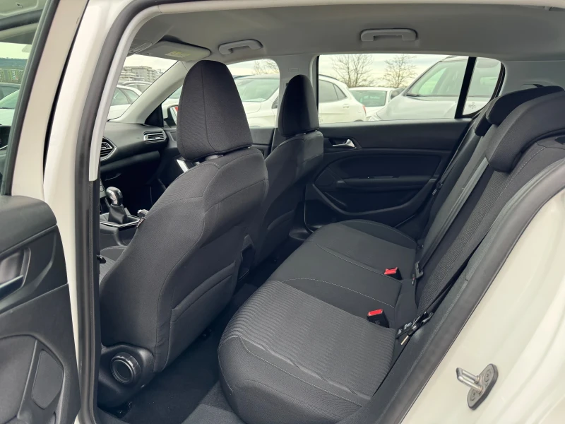 Peugeot 308 1.6HDI, снимка 14 - Автомобили и джипове - 53493822