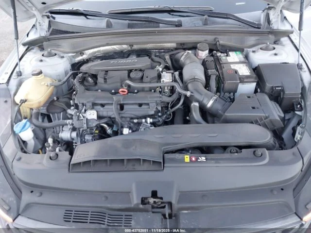 Kia K5 GT-Line, снимка 10 - Автомобили и джипове - 53009020