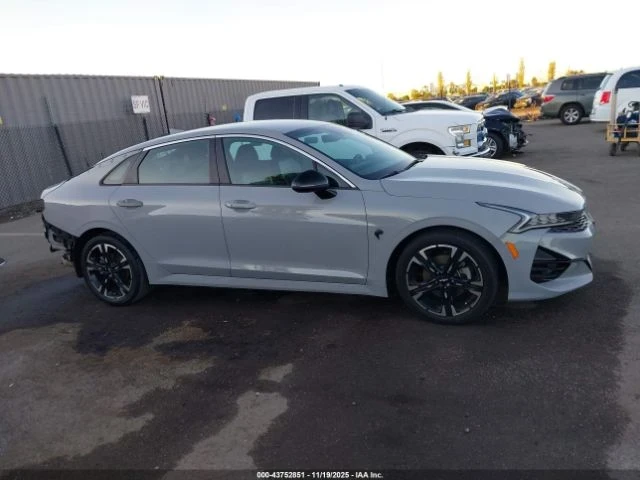 Kia K5 GT-Line, снимка 8 - Автомобили и джипове - 53009020