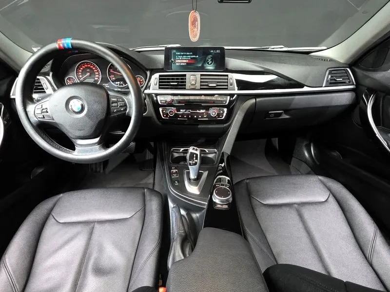BMW 320 d, снимка 7 - Автомобили и джипове - 54592470