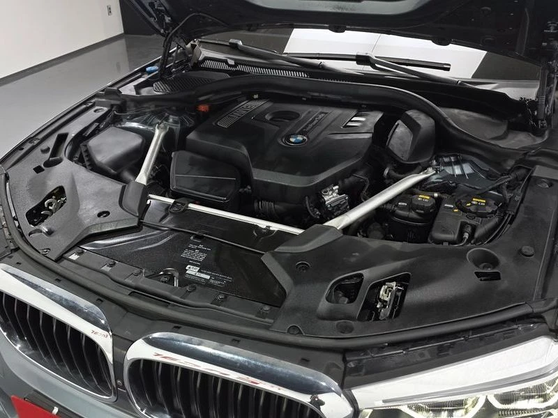 BMW 530 530i M Sport Package Plus| 248к.с., снимка 6 - Автомобили и джипове - 56211428
