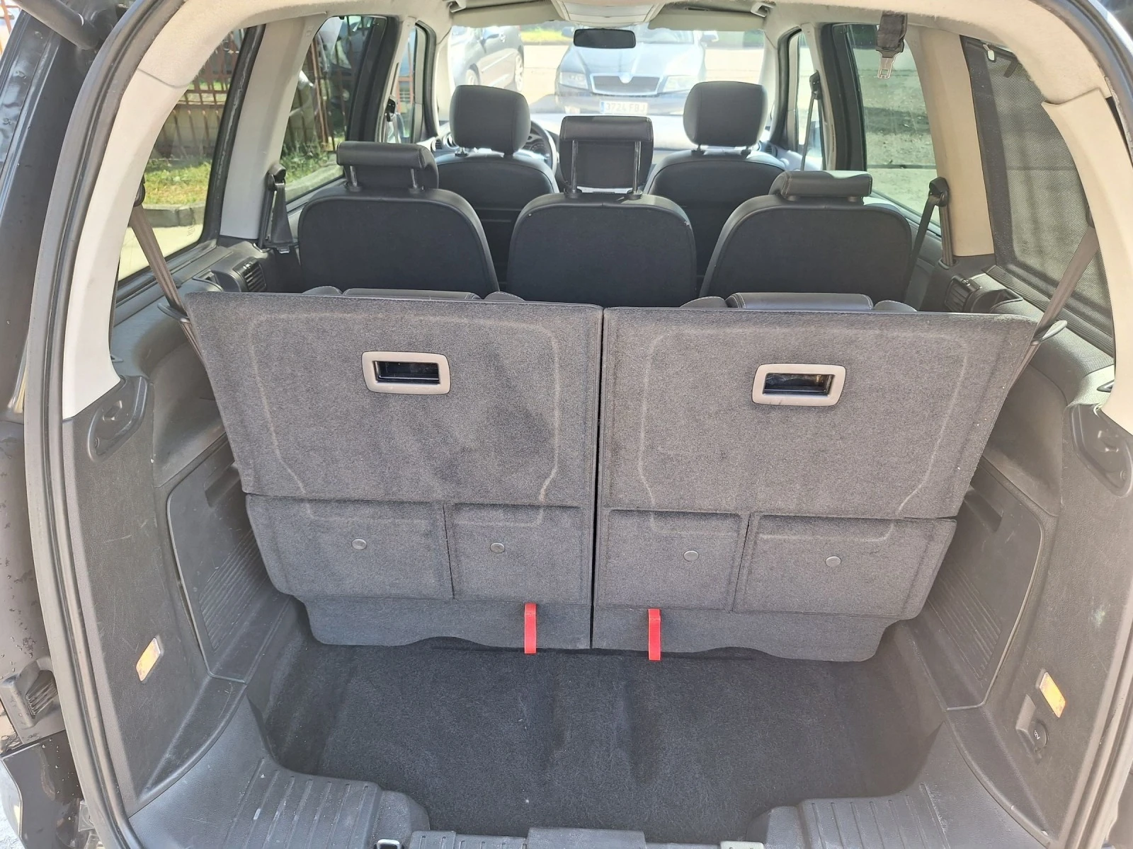 Ford Galaxy 2, 0 TDCI PLATINUM  | Mobile.bg — изображение 15