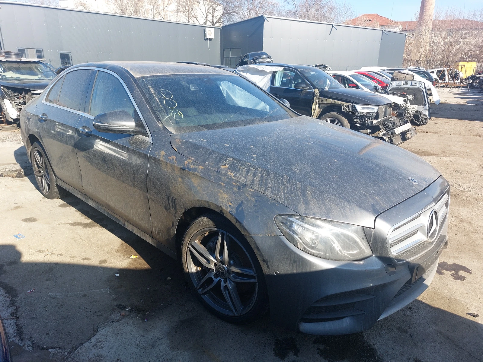 Mercedes-Benz E 220 d W213 AMG код 654 на реални 68 000 км - изображение 4