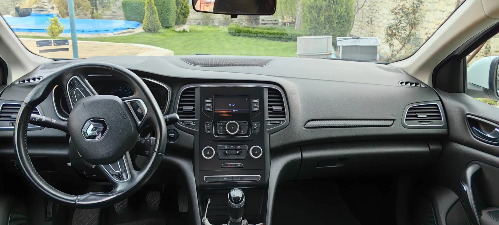 Renault Megane | Mobile.bg   11