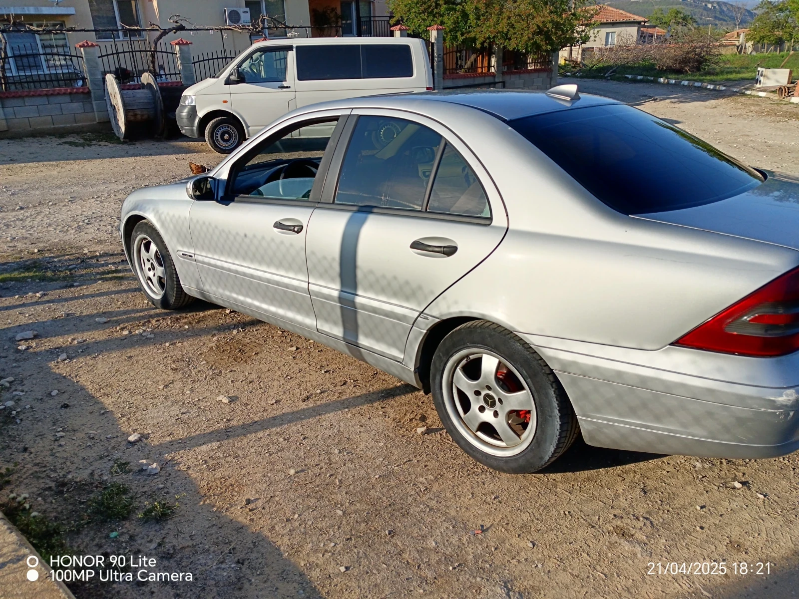 Mercedes-Benz C 220  - изображение 4